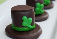 Pot of Gold Hat Smores