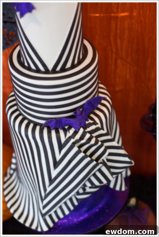 Halloween Glitz and Glamour 1 featured 13016