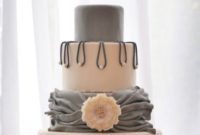 Iridescent Gray Elegance Cake