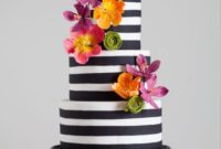 10 Stunning Black Cakes