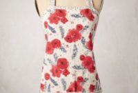 8 Charming Holiday Aprons
