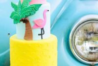 10 Irresistible Golden Yellow Cakes