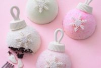 Festive Bauble Bakes