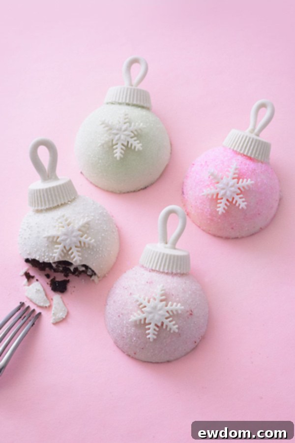 Festive Bauble Bakes 1 featured 31028 1