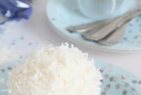 Fluffy Coconut Dream Cupcakes