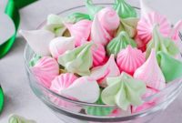 Sweet Meringue Kisses