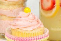 Pink Lemonade Strawberry Delights