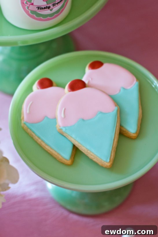 Scoop-tacular Celebration 5 Ice Cream Party | styled by Deliciously Darling | TheCakeBlog.com