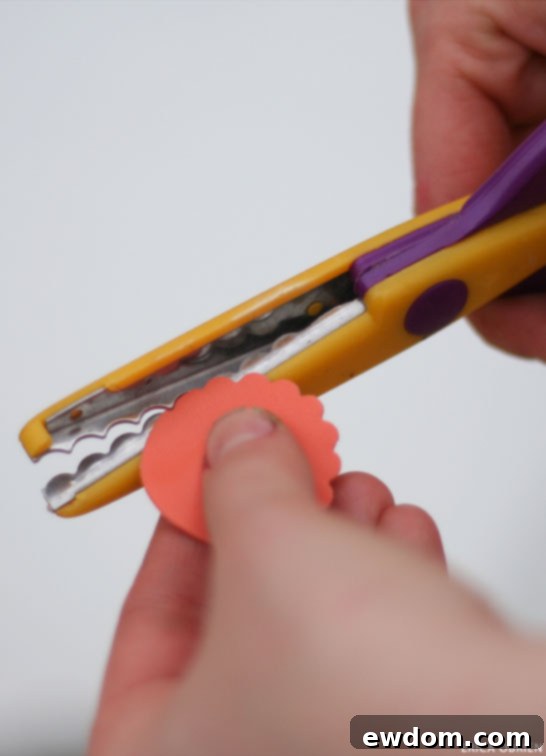 Chalkboards and Paper Flowers: The Ultimate Decor Duo 5 Artful Layering of Edible Fondant Petals for Cake Flowers