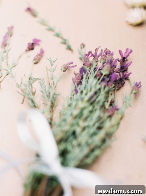 Fall Wedding Cake Inspiration | by Coco Paloma Desserts on TheCakeBlog.com