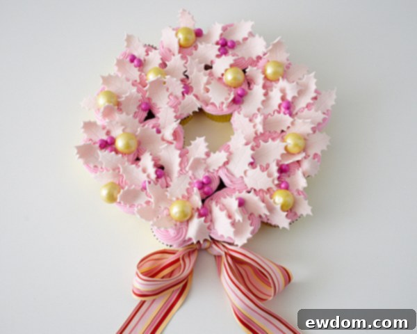 Complete your Christmas Cupcake Wreath with an elegant ribbon bow | Party dessert idea