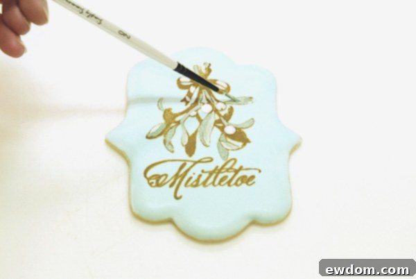 Mixing jade and white petal dust to create pale green, then painting