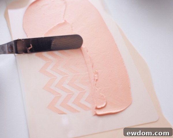 Mini Easter Egg Cakes | by Cakegirls for TheCakeBlog.com