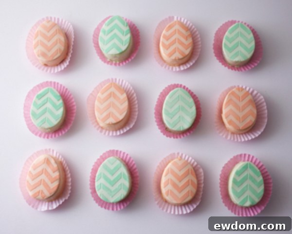 Mini Easter Egg Cakes | by Cakegirls for TheCakeBlog.com