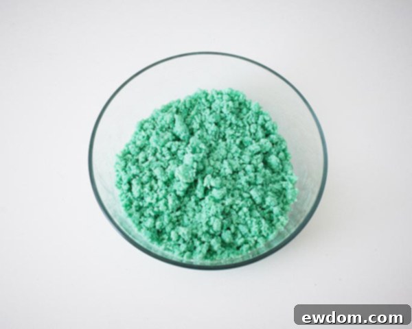 Cake Gems - how to make gem-shaped chocolate truffles filled with cake | by Cakegirls for TheCakeBlog.com