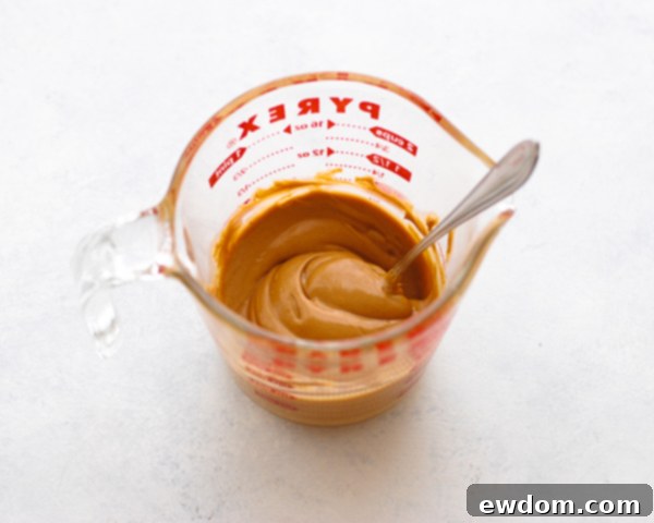 Purrfect Black Cat Cake 11 Black Cat Cake | Black Cat Cake | Carrie Sellman for TheCakeBlog.com