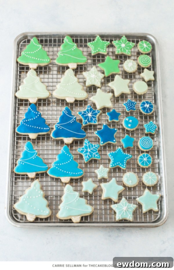 Sweet Cookie Canvas 12 Decorated Sugar Cookies - vanilla bean sugar cookies with a simple glaze icing for easy yet beautiful Christmas cookies | by Carrie Sellman for TheCakeBlog.com