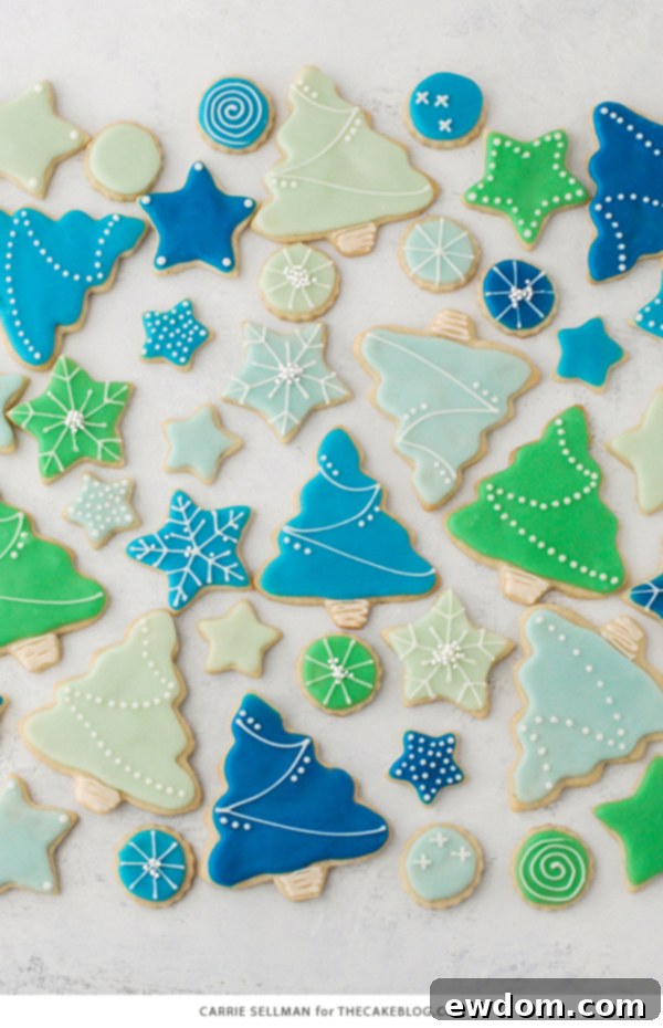 Sweet Cookie Canvas 4 Decorated Sugar Cookies - vanilla bean sugar cookies with a simple glaze icing for easy yet beautiful Christmas cookies | by Carrie Sellman for TheCakeBlog.com