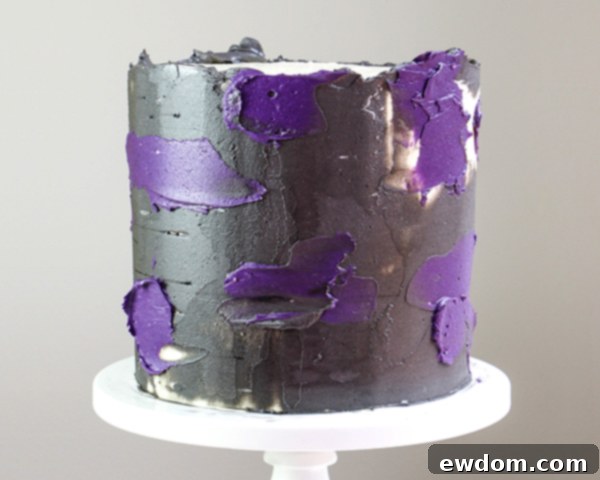 Spiderweb Cake - how to make an easy spiderweb cake with buttercream | by Erin Gardner for TheCakeBlog.com