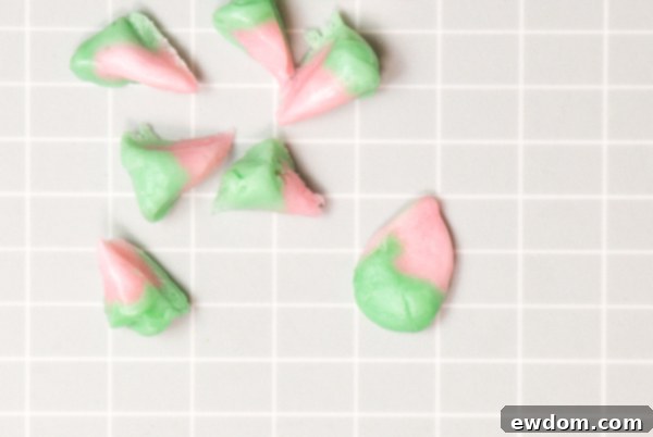 Candy Succulent Cake - how to make a succulent cake with edible candy succulents | by Erin Gardner for TheCakeBlog.com