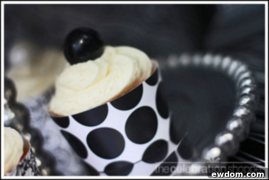 Elegant Black & White Graduation Party Supplies and Decor