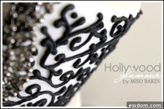 Black & White Hollywood Glamour Cake Black & White Hollywood Glamour Cake