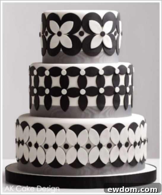 Black & White Geometric Pattern by AK Cake Design